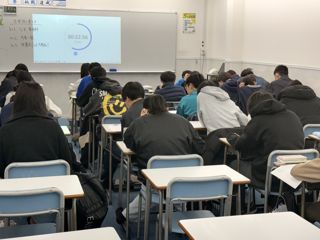 中学1・2年生 入試模試の様子