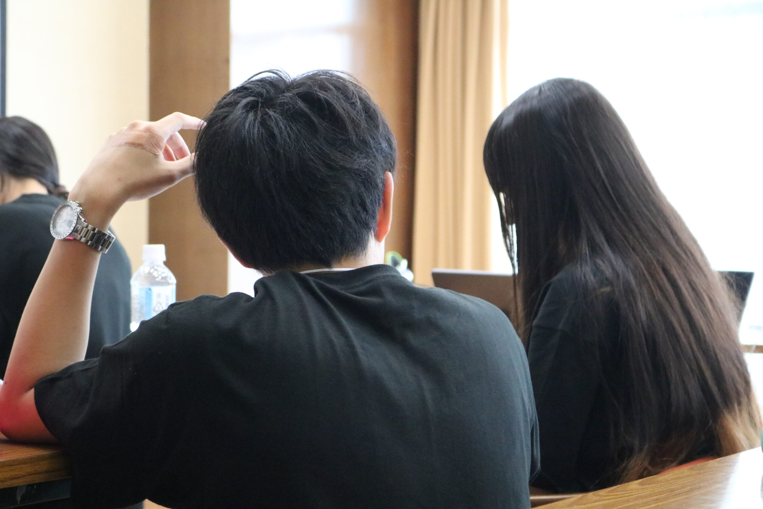 計画を立てる手元